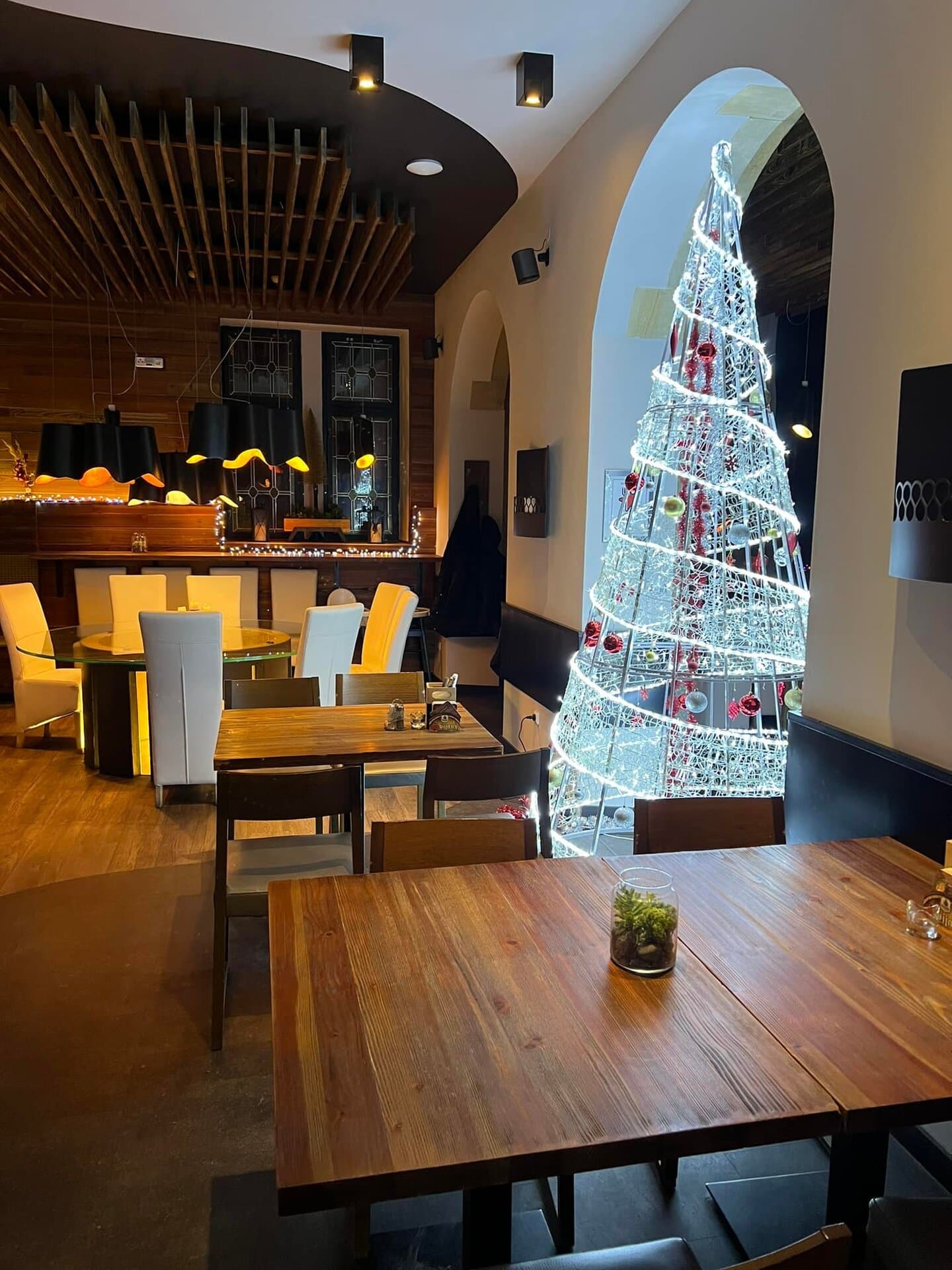 Restaurant gallery 3